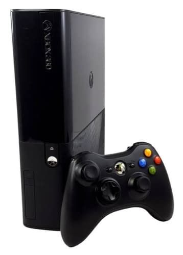 Xbox 360, 14 juegos, 3 controles