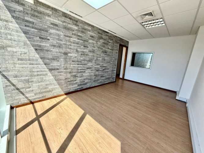 ARRIENDA OFICINA EN MODERNO EDIFICIO CENTRO TEMUCO