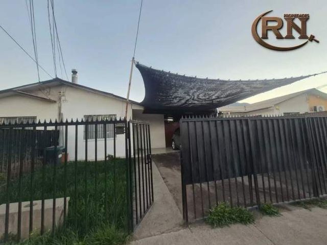 Vende Casa de 150mt2 Avda. Michimalongo San Felipe