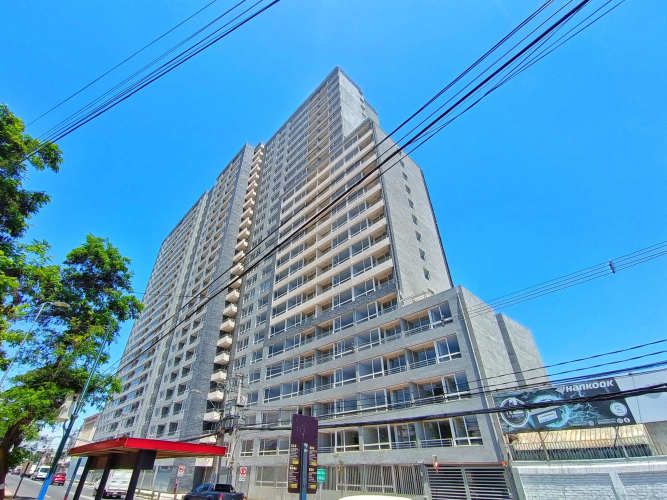 Av. Fermín Vivaceta  [2465-5]