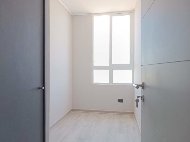 Av. Fermín Vivaceta  [2465-5]