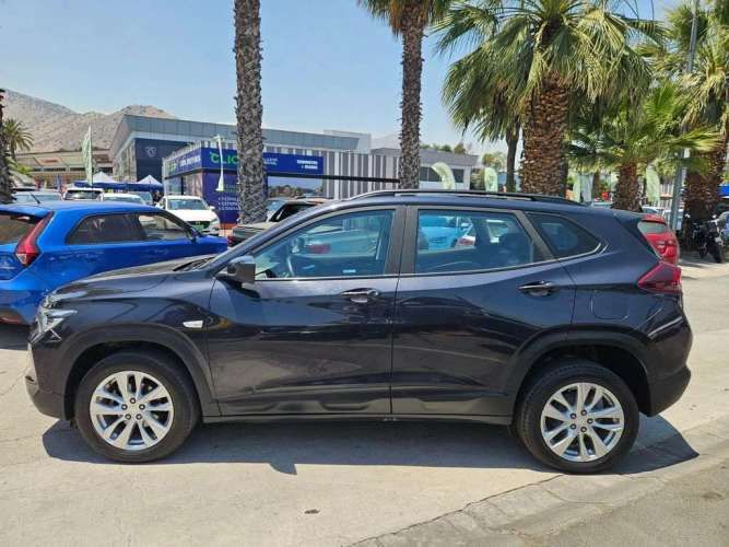 CHEVROLET TRACKER 2025