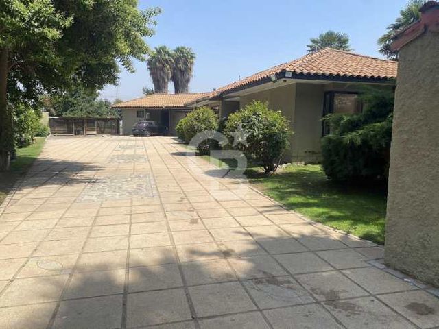 Oportunidad Única Casa y Terreno en Colina UF 9.700