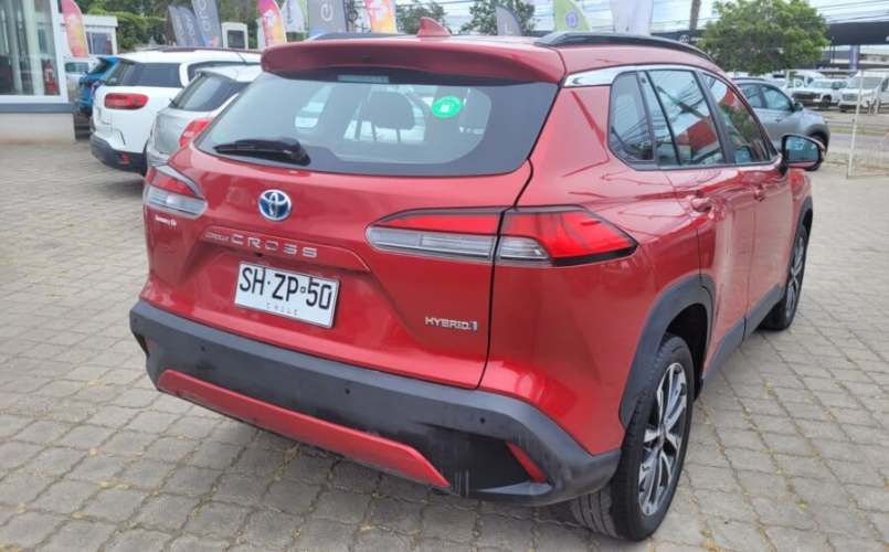 TOYOTA COROLLA CROSS CVT HEV 1.8 AUT AÑO 2023