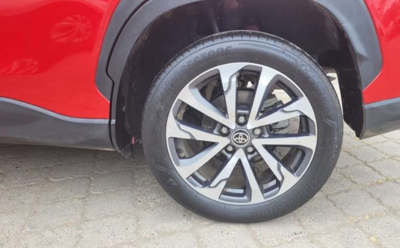 TOYOTA COROLLA CROSS CVT HEV 1.8 AUT AÑO 2023