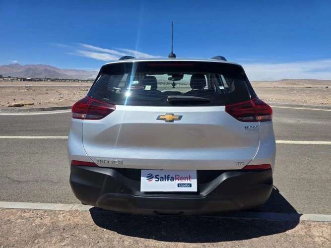 CHEVROLET TRACKER 2024