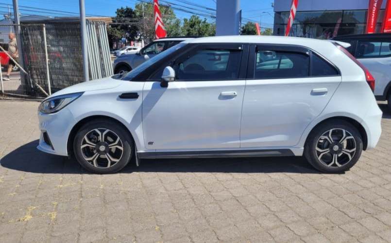 MG 3 HATCH BACK 1.5 MEC. FULL AÑO 2023