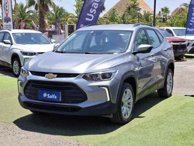CHEVROLET TRACKER 2025