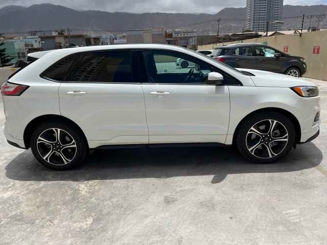 Vendo Ford Edge St - Año 2023