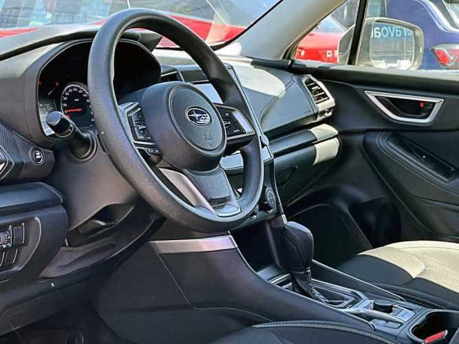 SUBARU FORESTER 2024