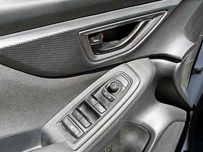 SUBARU FORESTER 2024