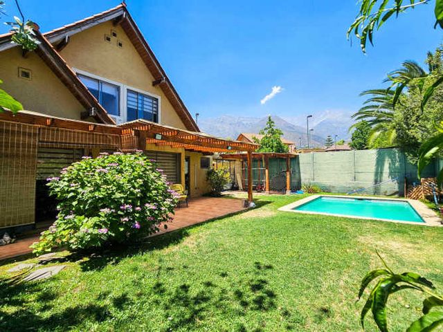 Vive Tranquilo en Casa Familiar Gran Jardín (136095)