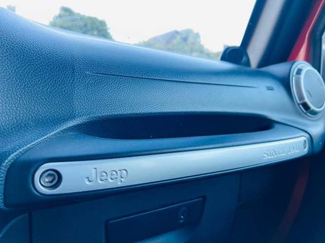 Se vende Jeep Wrangler Sahara Diesel