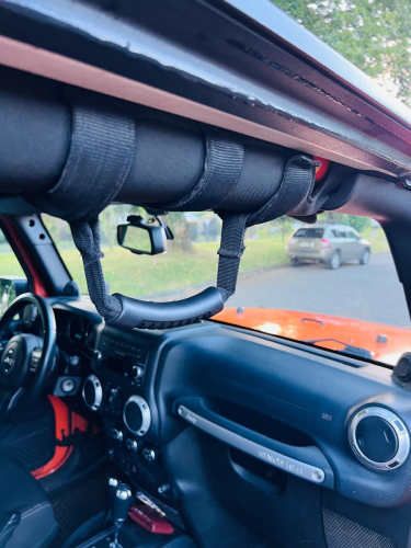 Se vende Jeep Wrangler Sahara Diesel