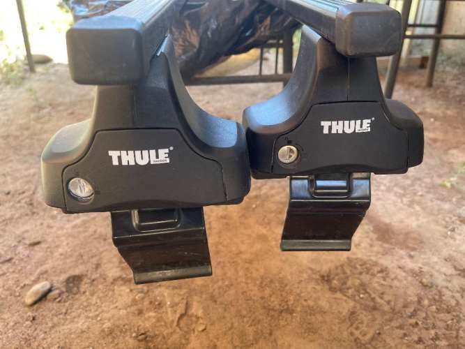 Barras thule como nuevas remato!!!!