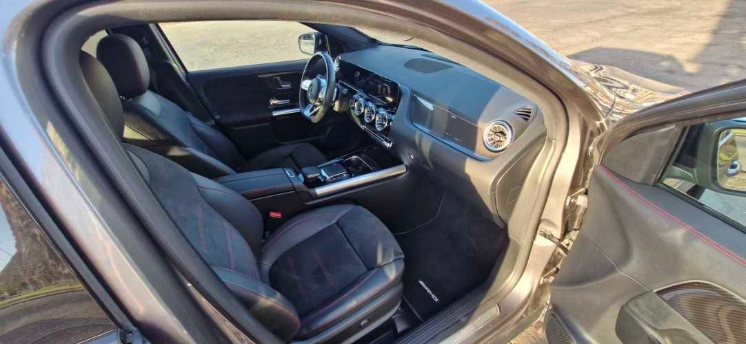 MERCEDES BENZ GLA 250 AÑO 2023