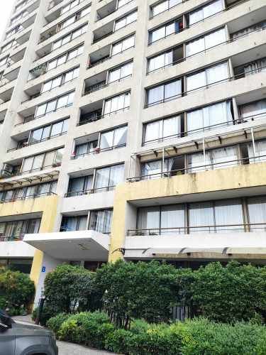 Arriendo departamento con estacionamiento Belisario Prat, metro Chacabuco