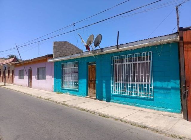 SE VENDE CASA CENTRAL EN VALLENAR