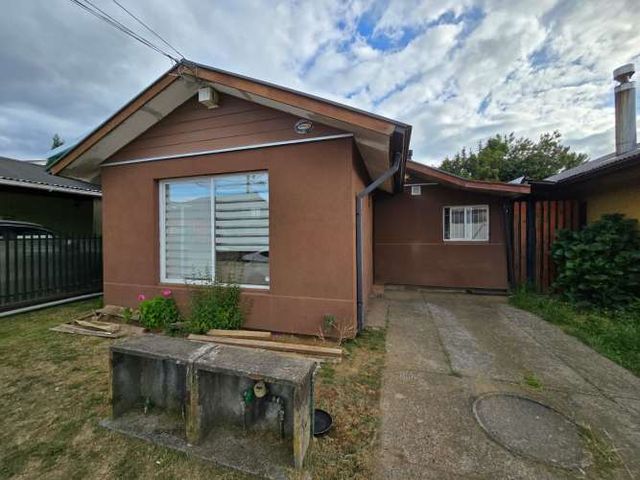 Oportunidad de Venta – Casa en Barrio Santa Elena