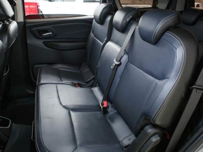 Chevrolet Spin 2023 Spin Ltz 1.8 Mt 3c