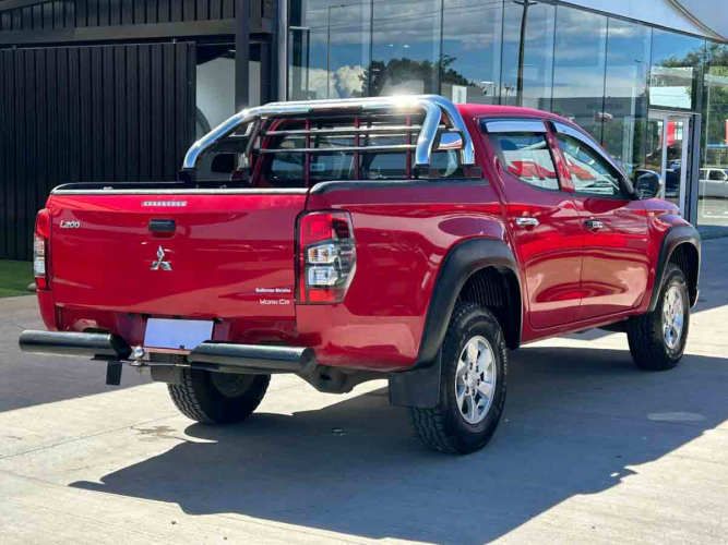Mitsubishi L200 2022 New L-200 Work 2.4 Cr Wf Mec 4x2 Td E5 C/crucero