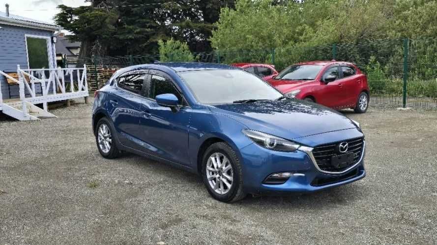 Mazda  axela