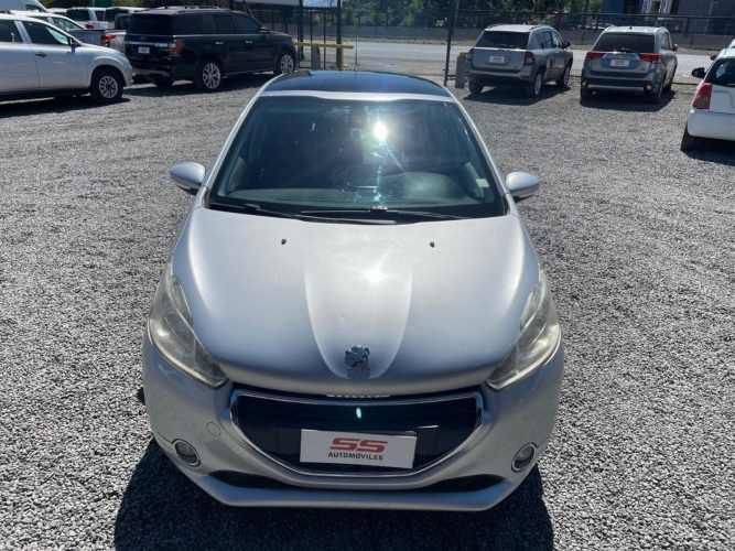 PEUGEOT 208  ALLURE HDI 1.4 2014