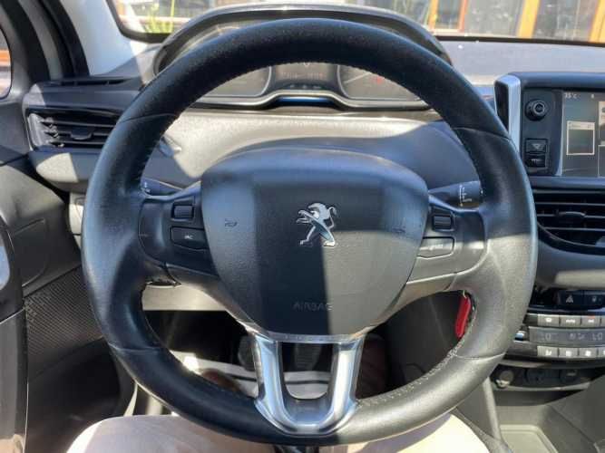 PEUGEOT 208  ALLURE HDI 1.4 2014
