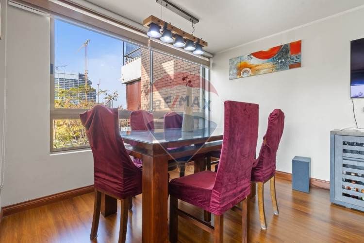 Amplio depto. ñuñoa 3d 2b