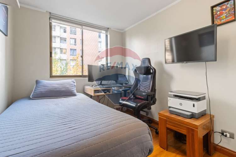 Amplio depto. ñuñoa 3d 2b