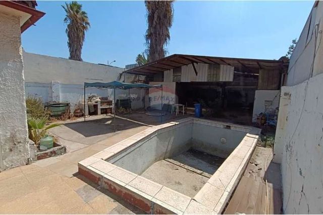 Gran terreno en calle inglaterra, independencia