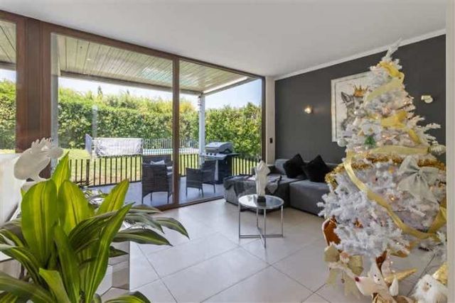 CASA av jose rabat 9620