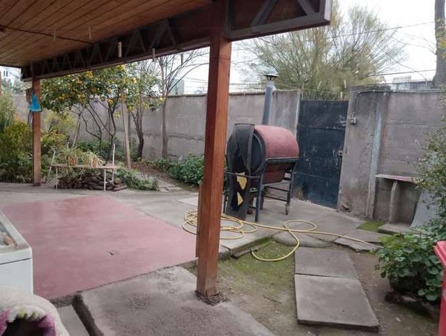 CASA Terreno 576m2, con casa/ a pasos de Av. departamental suelo Mixto.