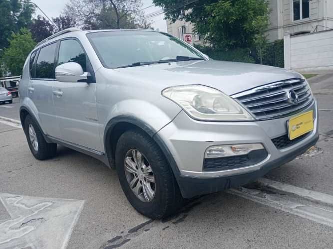 SSANGYONG REXTON 4X2 MT  2.2 2015