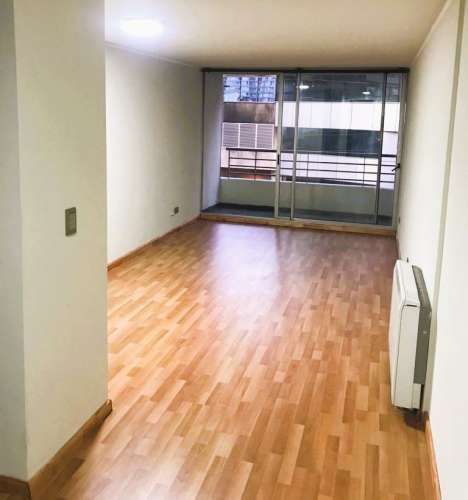 DEPARTAMENTO Metro la Moneda