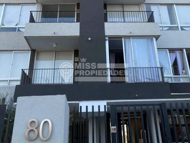 SE VENDE DEPARTAMENTO EN AREA METROPOLITANA DE SANTIAGO