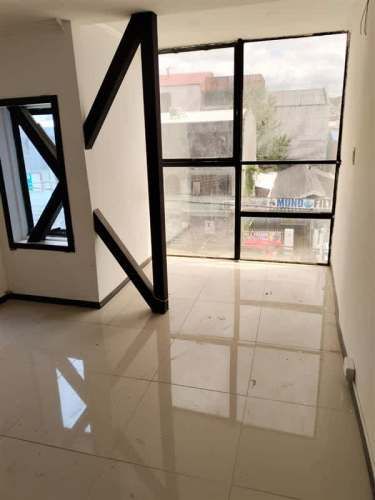 DEPARTAMENTO Mamuel Rodriguez con Benavente