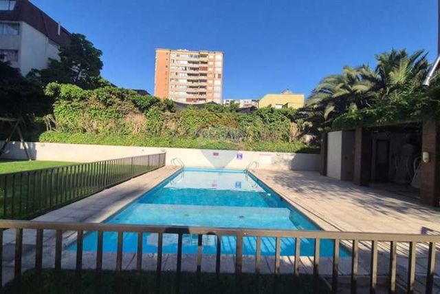 Oportunidad venta departamento monseñor eyzaguirre