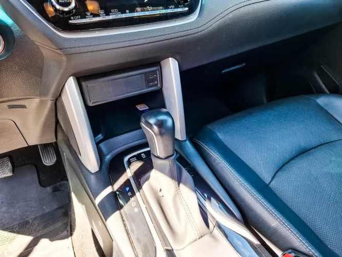 TOYOTA COROLLA CROSS 2023