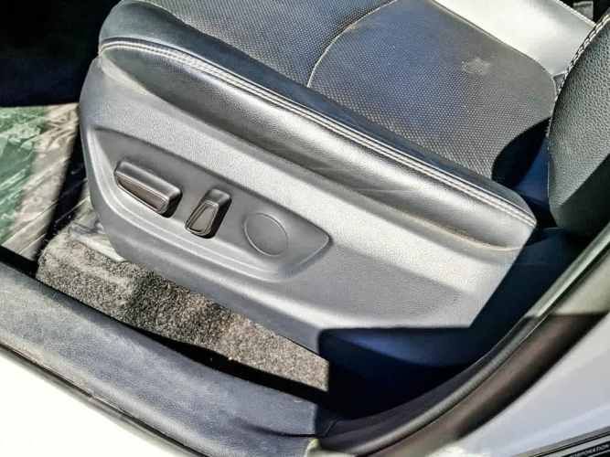 TOYOTA COROLLA CROSS 2023