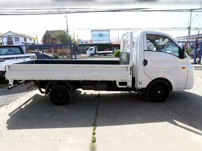 HYUNDAI PORTER 2023