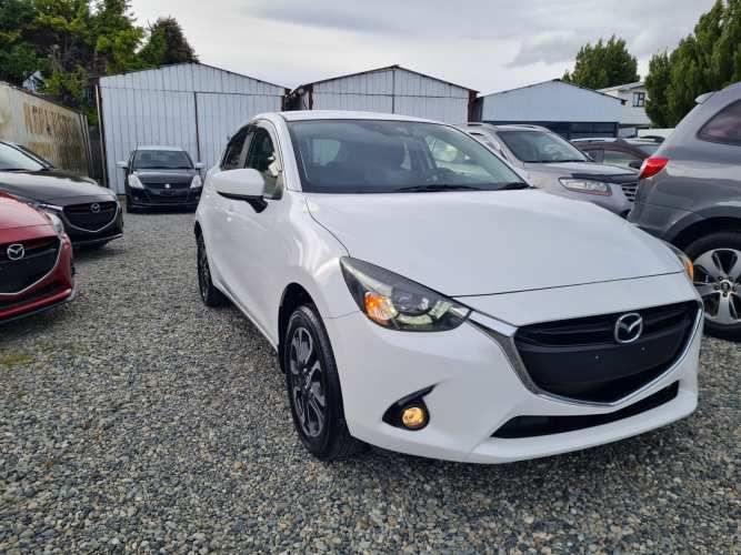 Mazda Demio Skyactiv 4x4 2016