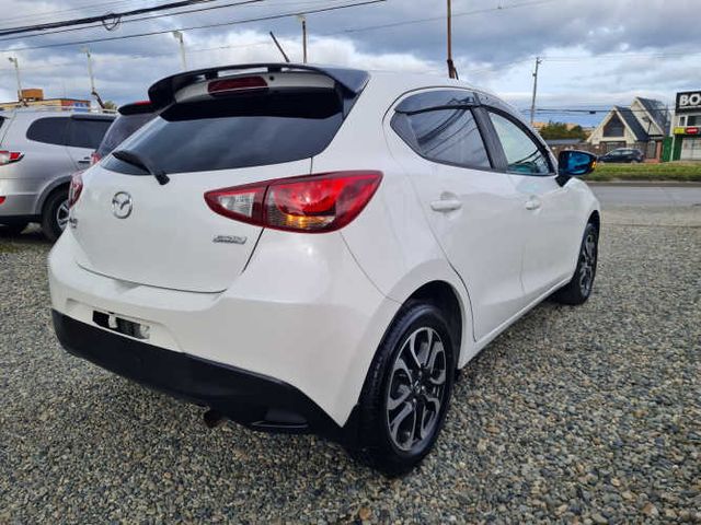 Mazda Demio Skyactiv 4x4 2016