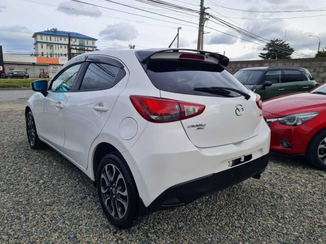 Mazda Demio Skyactiv 4x4 2016