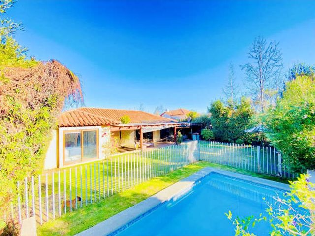 VENTA CASA CHILENA 1 PISO PIEDRA ROJA