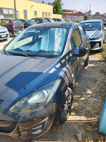 VENDO MAZDA 2 2012