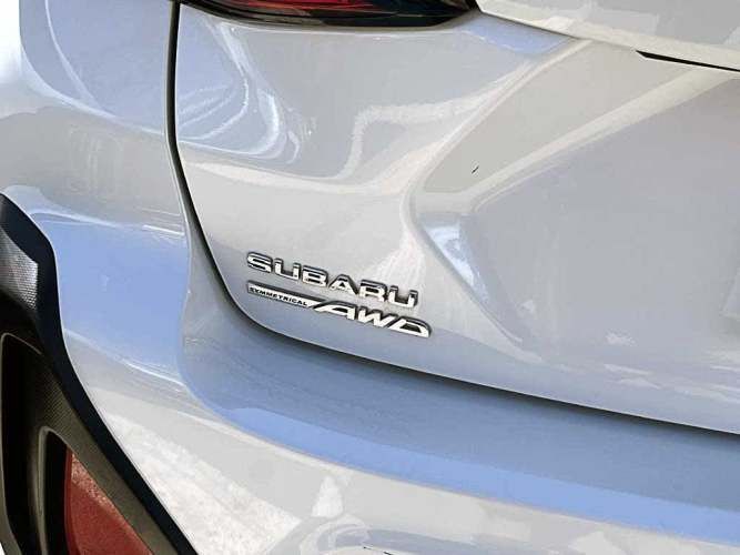 SUBARU CROSSTREK 2024