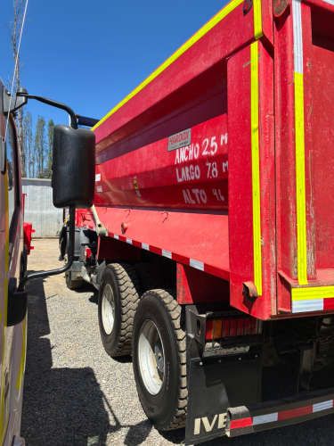 CAMION IVECO 15M3 TRAKKER HI LAND AÑO 2021