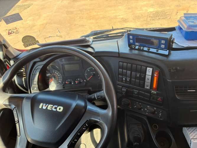 CAMION IVECO 15M3 TRAKKER HI LAND AÑO 2021