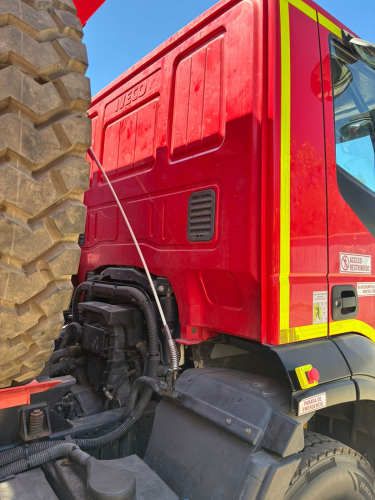 CAMION IVECO 15M3 TRAKKER HI LAND AÑO 2021